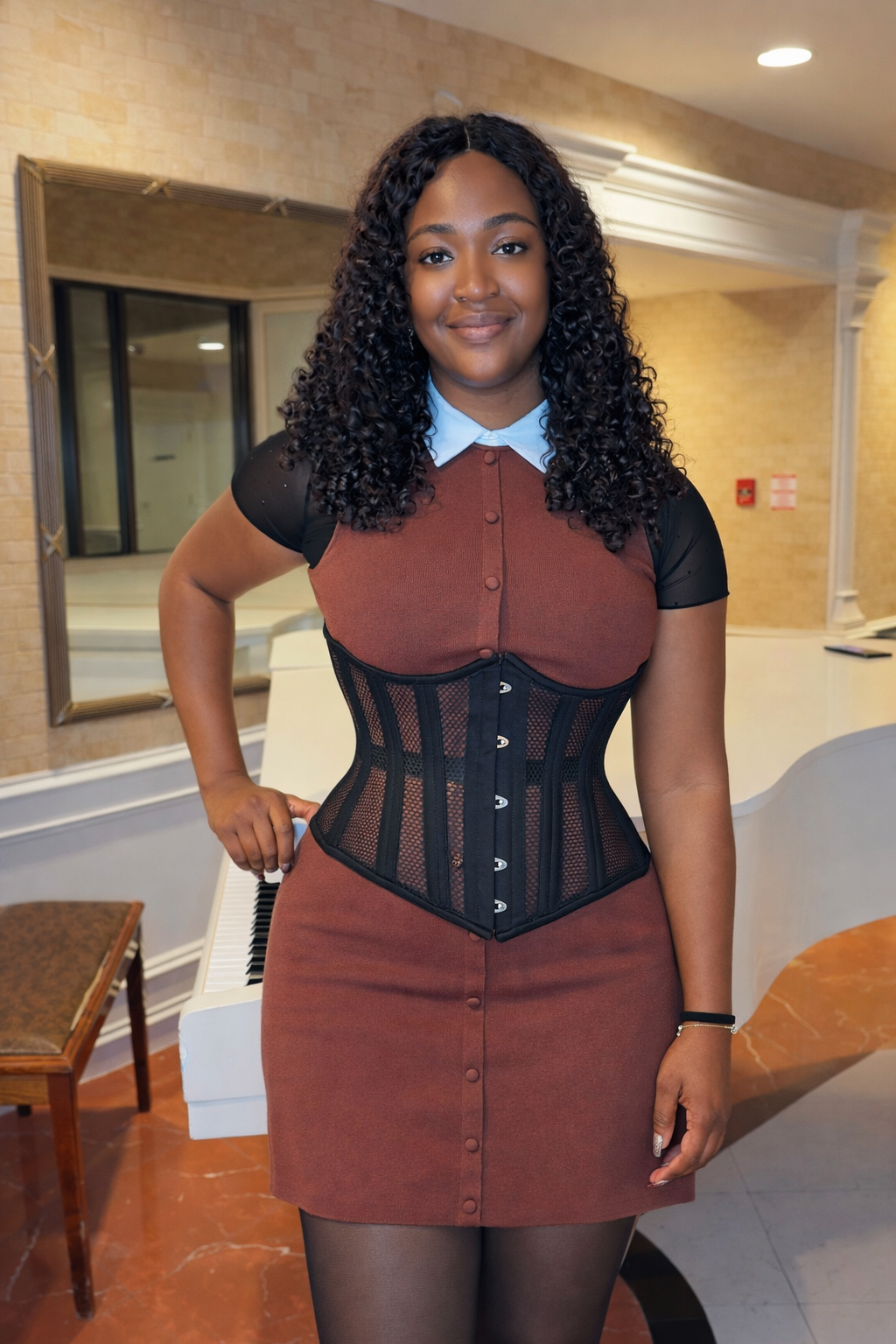 Mesh Corset – Image 3